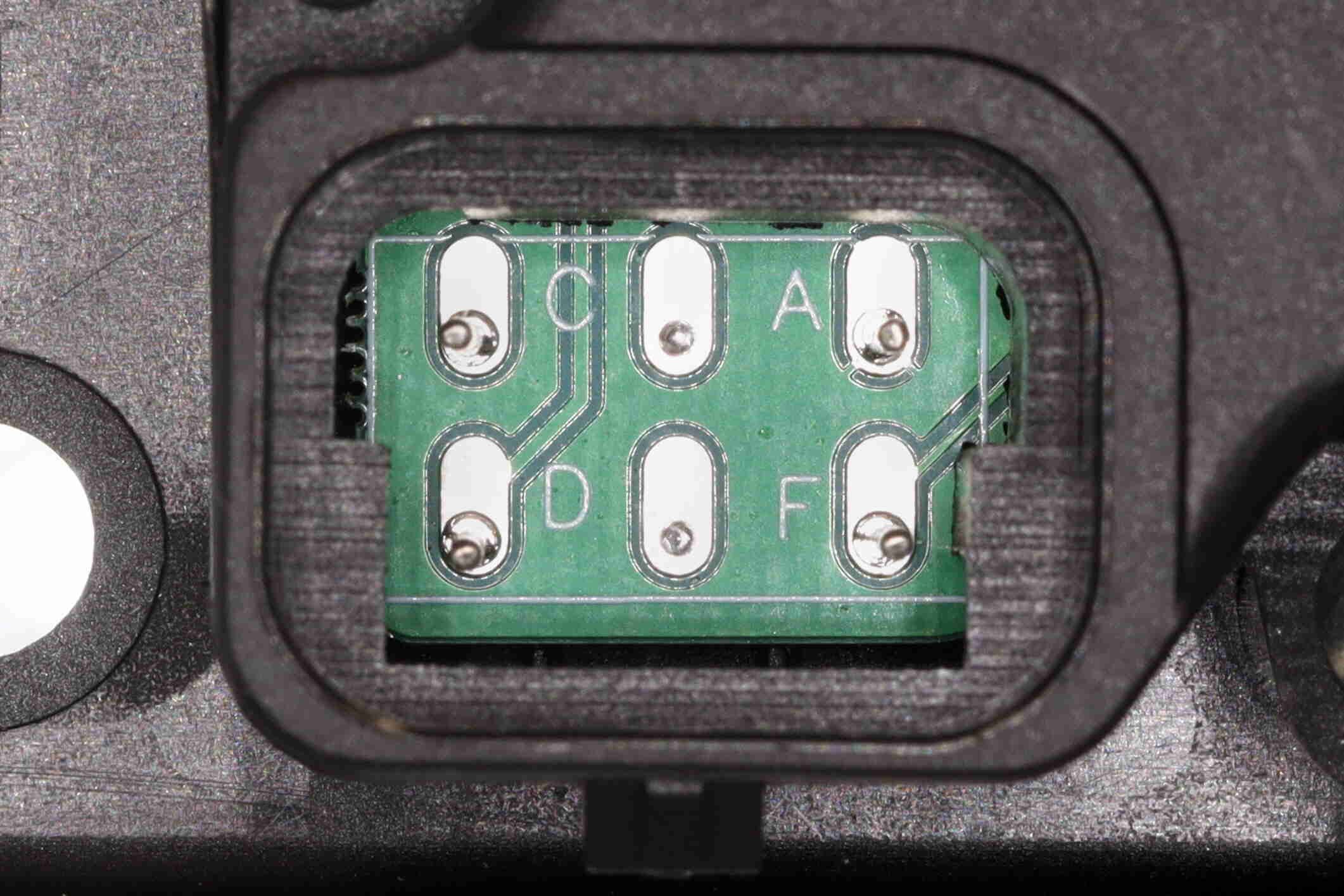 TESLA Model S 5YJS &  Model X 5YJX Auxiliary Water Pump (cooling water circuit) - V58-16-0002 VEMO