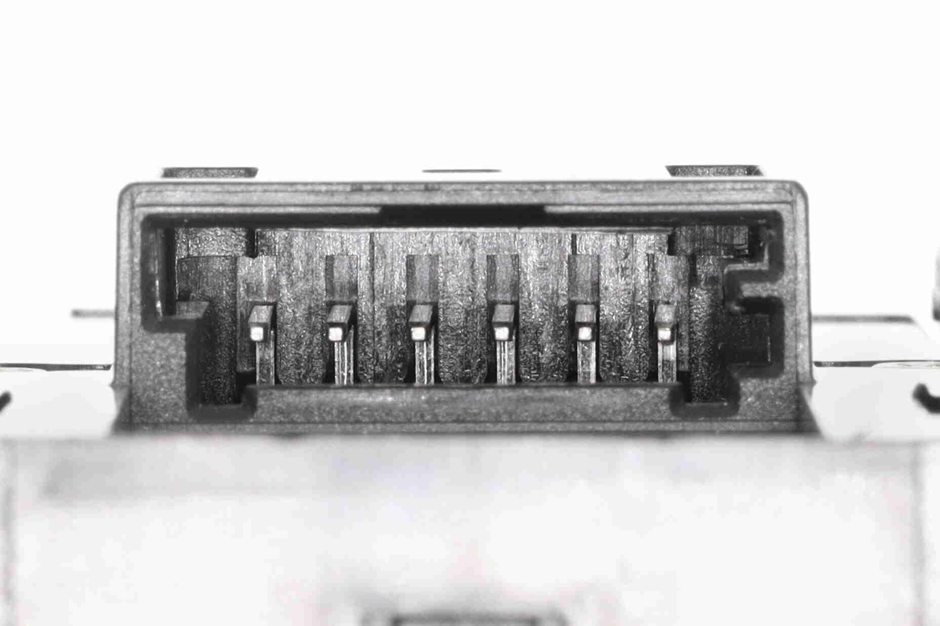 TESLA Model 3 5YJ3 Switch, window regulator - V58-73-0003 VEMO